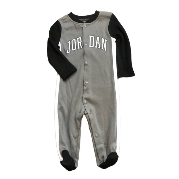 Jordan Other - JORDAN BABY FOOTSIE SIZE 3 MONTHS